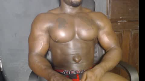 Snapshot of musclegodsammy23 chatting on 01.03.25 musclegod23 online show from 01.03.25