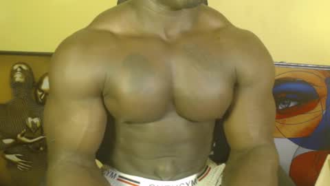 Snapshot of musclegodsammy23 chatting on 03.06.25 musclegod23 online show from 03.06.25