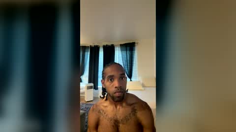 Snapshot of muscletopxtwink chatting on 06.20.26 muscletopxtwink online show from 06.20.26