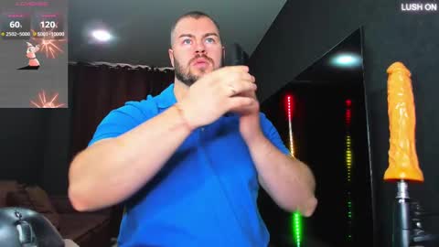 click icon for peach  online show from 03.08.25