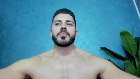 Snapshot of muscularmaster chatting on 02.17.25 muscularmaster onlyfans online show from 02.17.25