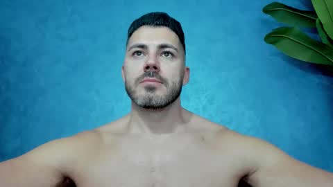 Snapshot of muscularmaster chatting on 09.17.25 muscularmaster onlyfans online show from 09.17.25