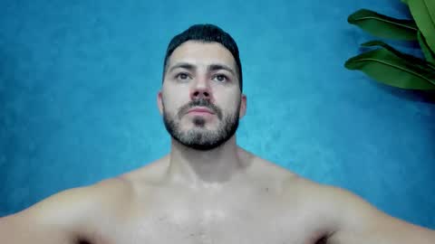Snapshot of muscularmaster chatting on 10.16.25 muscularmaster onlyfans online show from 10.16.25