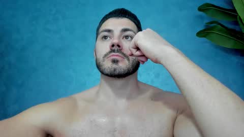 Snapshot of muscularmaster chatting on 10.25.25 muscularmaster onlyfans online show from 10.25.25