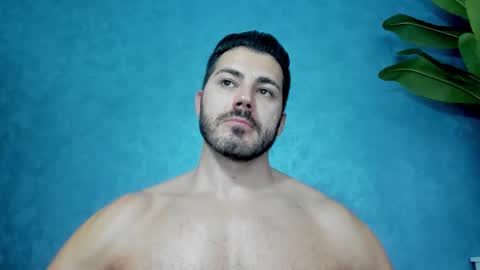 Snapshot of muscularmaster chatting on 10.30.25 muscularmaster onlyfans online show from 10.30.25