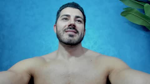 Snapshot of muscularmaster chatting on 11.23.25 muscularmaster onlyfans online show from 11.23.25