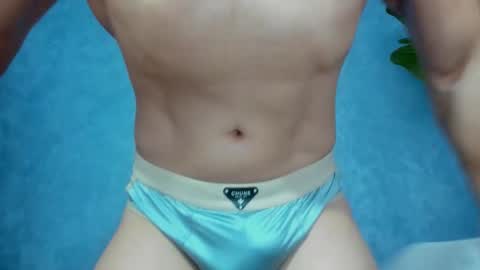 Snapshot of muscularmaster chatting on 12.13.25 muscularmaster onlyfans online show from 12.13.25