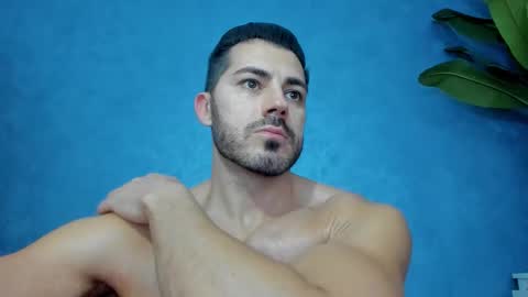 Snapshot of muscularmaster chatting on 01.31.26 muscularmaster onlyfans online show from 01.31.26