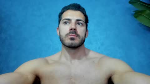 Snapshot of muscularmaster chatting on 05.07.26 muscularmaster onlyfans online show from 05.07.26
