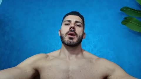 Snapshot of muscularmaster chatting on 06.08.26 muscularmaster onlyfans online show from 06.08.26