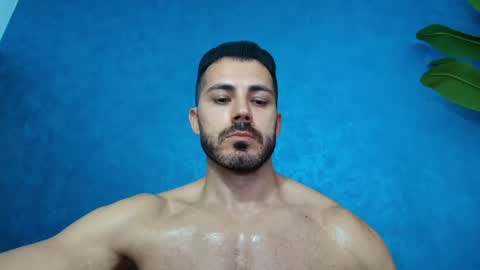 Snapshot of muscularmaster chatting on 06.08.26 muscularmaster onlyfans online show from 06.08.26