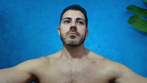 Snapshot of muscularmaster chatting on 06.16.26 muscularmaster onlyfans online show from 06.16.26