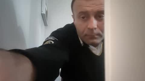 handsome sexy muscular man online show from 05.10.26