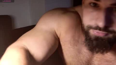 Snapshot of musculusx chatting on 03.10.26 Musculus online show from 03.10.26