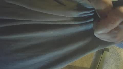 Snapshot of musicman2021 chatting on 12.19.25 musicman2021 online show from 12.19.25