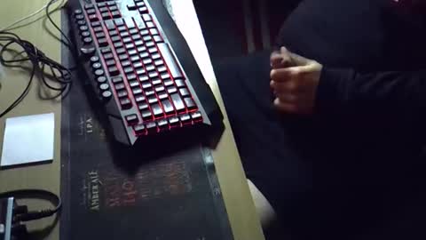 Snapshot of muso44 chatting on 09.12.25 Muso online show from 09.12.25