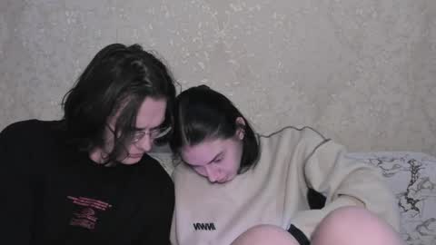 cute couple online show from 05.05.26