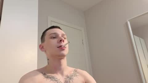 Snapshot of mvpzxc chatting on 10.04.25 1x1 online show from 10.04.25