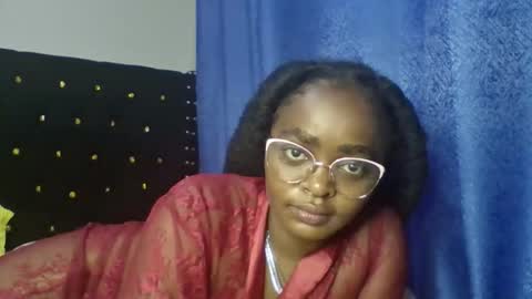 Snapshot of mwana69 chatting on 05.10.26 mwana69 online show from 05.10.26