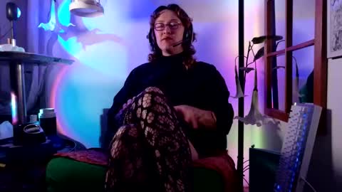 Mx. Anouk Divine online show from 05.28.26