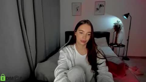 Snapshot of my_coco chatting on 12.14.24 katie online show from 12.14.24