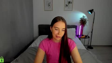 Snapshot of my_coco chatting on 12.20.24 katie online show from 12.20.24