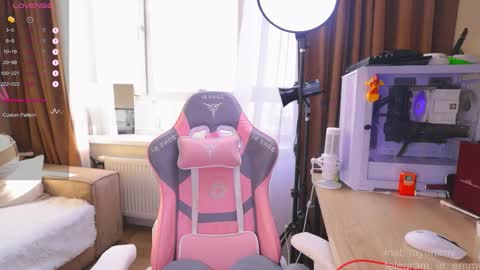 Emmy online show from 02.28.26