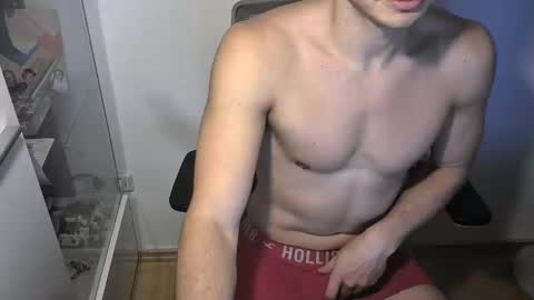 Snapshot of my_lovely_body chatting on 12.16.24 my_lovely_body online show from 12.16.24