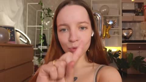 Snapshot of my_mia_ chatting on 01.12.25  MIA  I will be here Monday Wednesday Thursday Saturday online show from 01.12.25