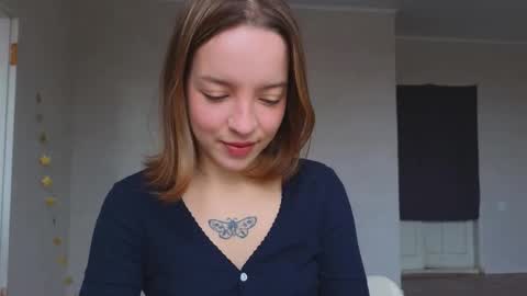 Snapshot of my_mia_ chatting on 12.03.25 MIA I will be here Monday Wednesday Thursday Saturday online show from 12.03.25