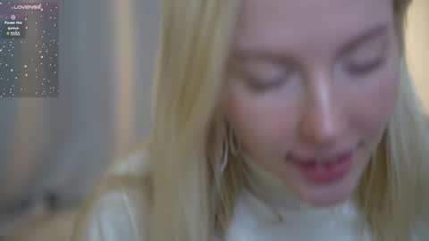 Snapshot of my_stella chatting on 12.04.24 STELLA Im here today online show from 12.04.24