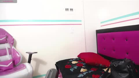 Snapshot of mya_rouse chatting on 02.08.26 MYA ROUSE online show from 02.08.26