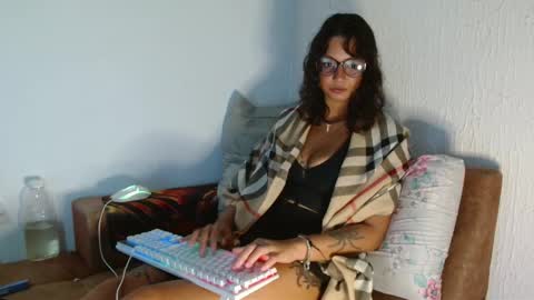 Snapshot of myamillor chatting on 02.26.26 myamillor online show from 02.26.26