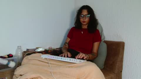 Snapshot of myamillor chatting on 03.10.26 myamillor online show from 03.10.26