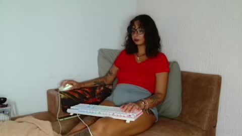 Snapshot of myamillor chatting on 03.14.26 myamillor online show from 03.14.26