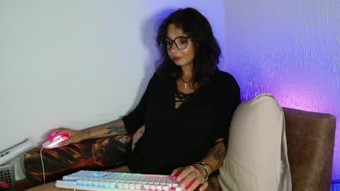 Snapshot of myamillor chatting on 04.04.26 myamillor online show from 04.04.26