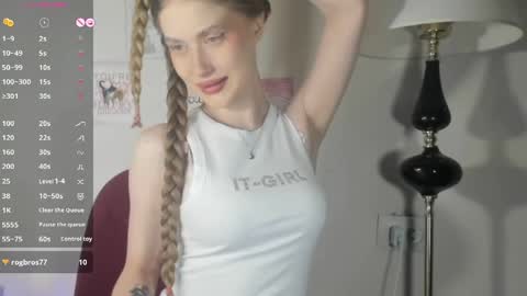 chloe online show from 05.23.26