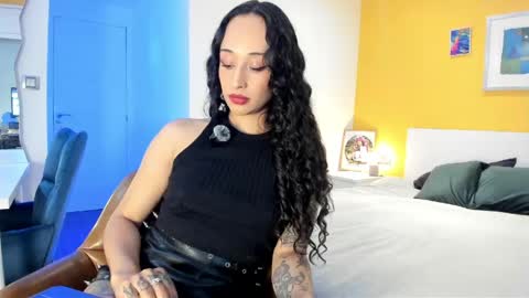 Snapshot of mydoc_lolac chatting on 03.22.26 Lola online show from 03.22.26