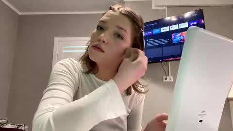 Amlie online show from 11.08.25