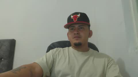 Snapshot of myke_andrade chatting on 03.12.25 myke_andrade online show from 03.12.25