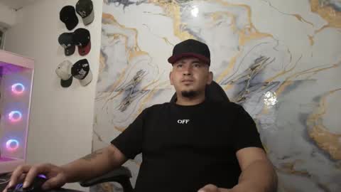 Snapshot of myke_andrade chatting on 02.10.26 myke_andrade online show from 02.10.26
