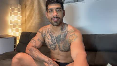 Myke esthetic online show from 03.03.26