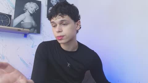 Snapshot of mykelcano chatting on 02.09.26 Mykel online show from 02.09.26