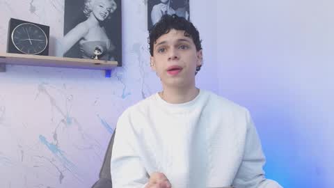 Snapshot of mykelcano chatting on 02.10.26 Mykel online show from 02.10.26