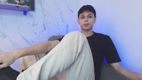 Snapshot of mykelcano chatting on 02.26.26 Mykel online show from 02.26.26