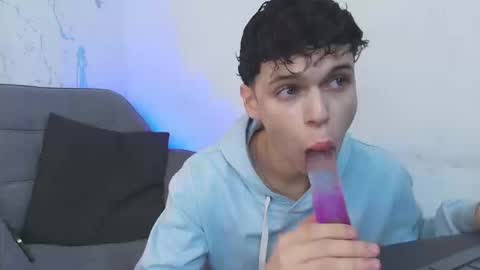 Snapshot of mykelcano chatting on 02.27.26 Mykel online show from 02.27.26