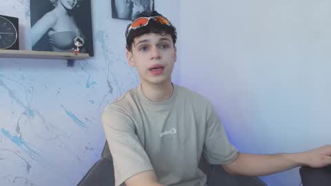 Snapshot of mykelcano chatting on 03.03.26 Mykel online show from 03.03.26