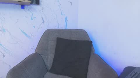 Snapshot of mykelcano chatting on 03.10.26 Mykel online show from 03.10.26