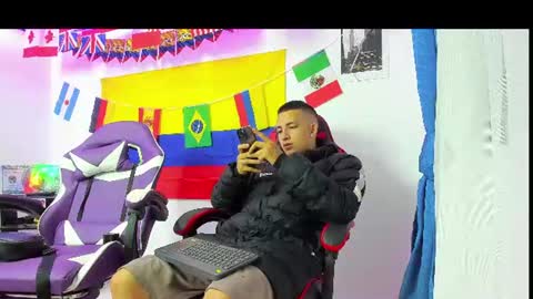 Snapshot of myluandjackhot chatting on 07.10.26 Myluandjack online show from 07.10.26