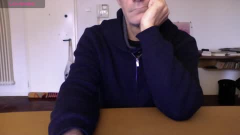 Bi sexy guy lovense hush is on private is open or password show tip if you like. online show from 01.06.26